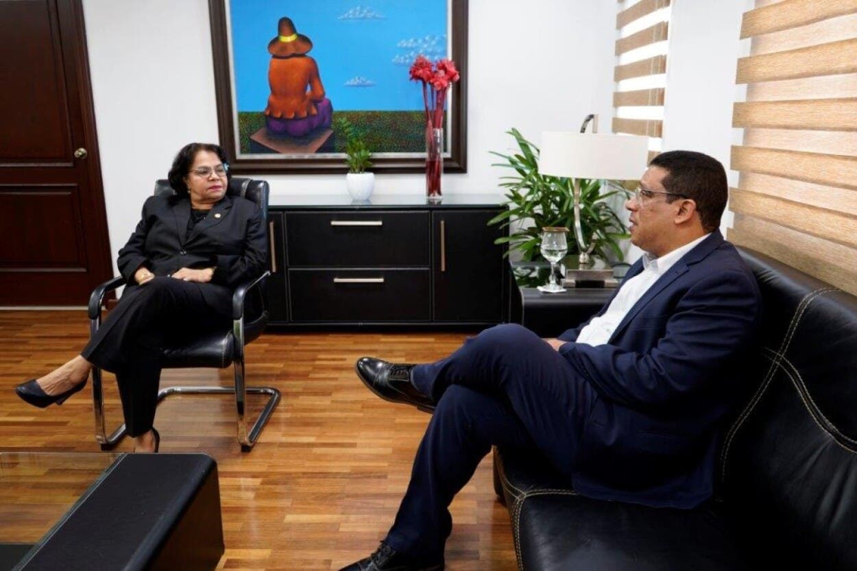 Emma Polanco coordina con Carlos Pimentel acciones de control institucional
