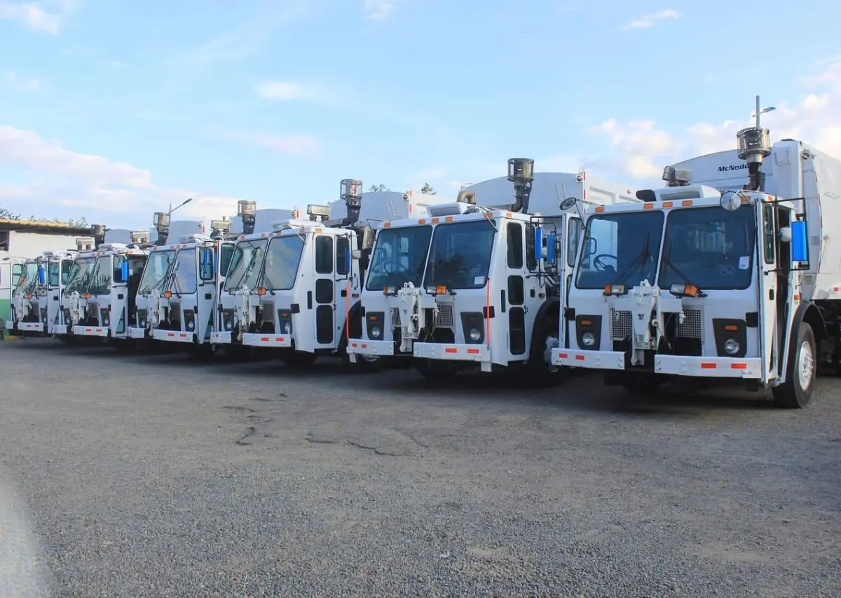 Alcaldía de Bonao adquiere nuevos camiones compactadores  