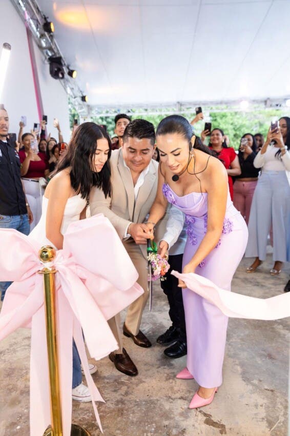 Lovely Nailz inaugura nave industrial