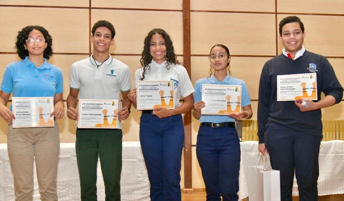 Exhortan juventud valorar la libertad