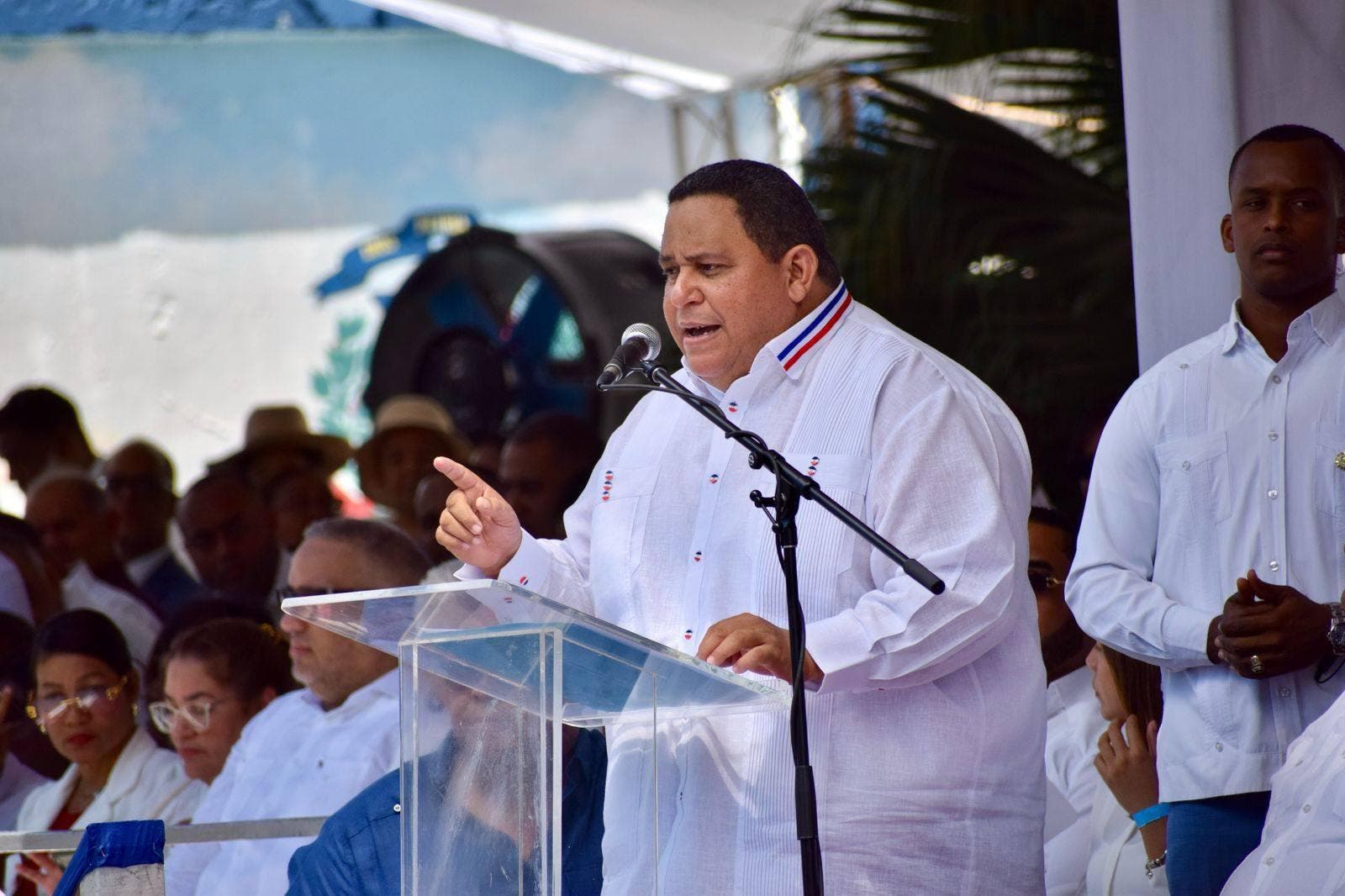 Ayuntamiento de Azua es reconocido por la Contraloría