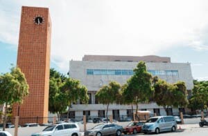 Alcaldía del DN continúa terapias gratuitas para menores afectados por tragedia en Jet Set