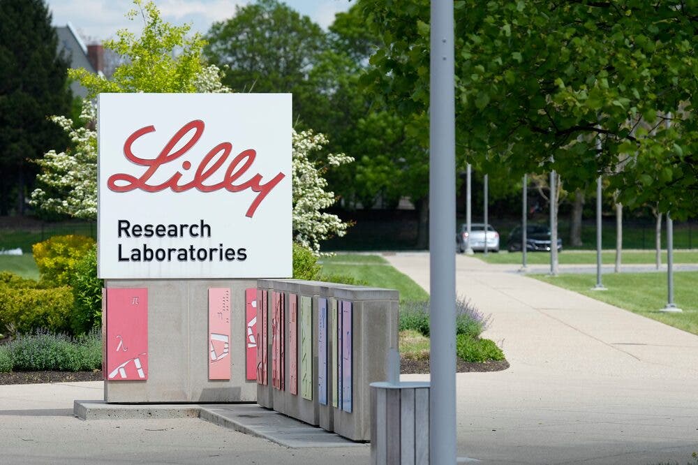 Fármacos para adelgazar disparan ingresos de Eli Lilly