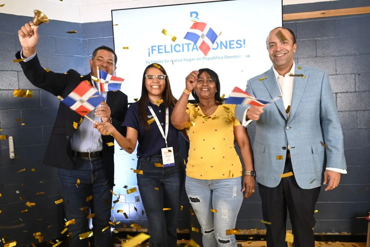 Feria del banco Reservas supera las expectativas