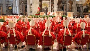 El cónclave más heterogéneo de la historia busca sus ‘hacedores de reyes’
