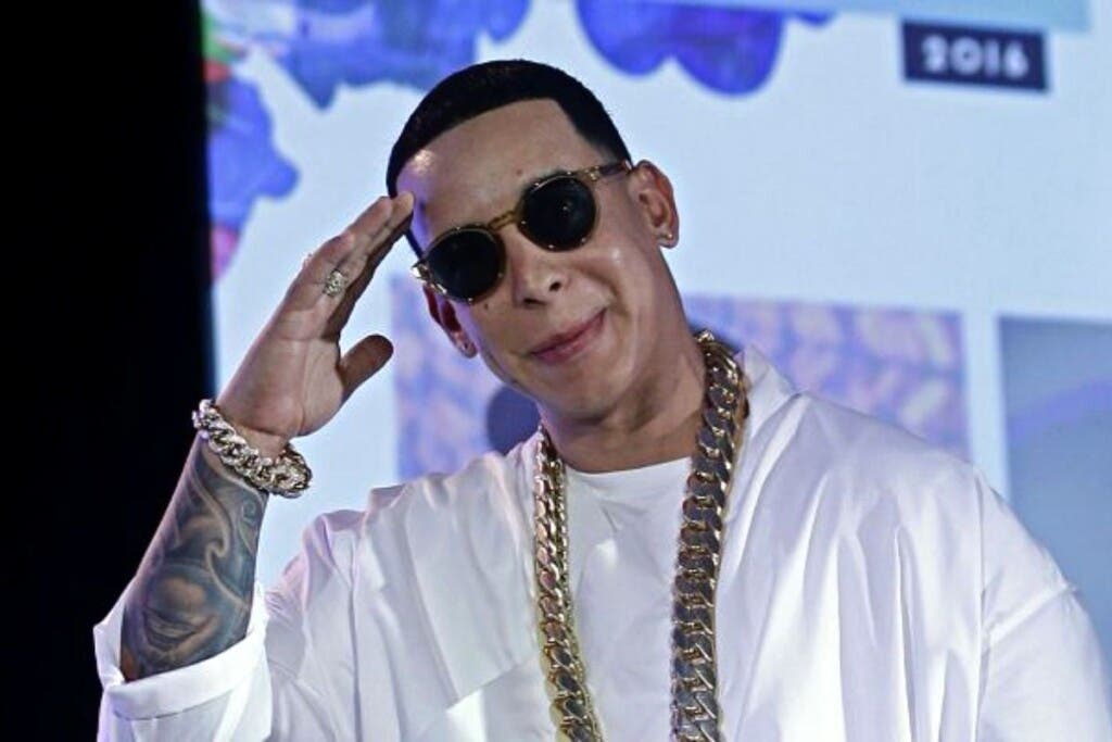 La demanda también contra Daddy Yankee destaca que González disolvió otra de las empresas que ella presidía y controlaba, Kong Hambre LLC, al exponer que no existía un propósito comercial para continuar operándola.  