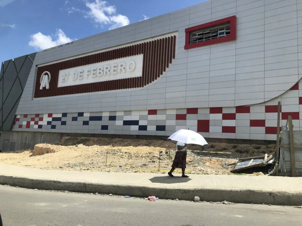 La estación 27 de Febrero, de la línea 2-c del Metro es la que se ve más adelantada./Foto Jorge González