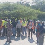 Motoconchistas paralizan intercambio comercial en Pedernales en protesta contra director fronterizo