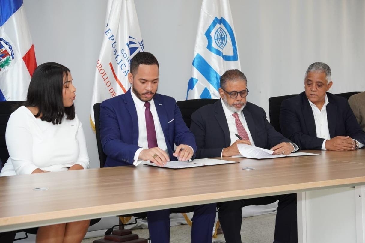 Desarrollo de la Comunidad y Jaycees’72 impulsan liderazgo y sostenibilidad