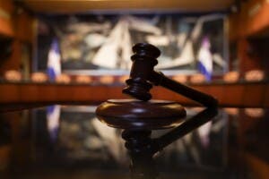 Excluyen temporalmente a dos tribunales colegiados del sorteo de expedientes en el DN