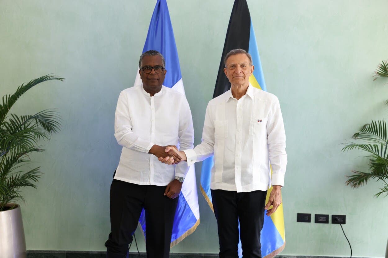 Cancilleres de República Dominicana y Bahamas exploran oportunidades para fortalecer comercio y turismo