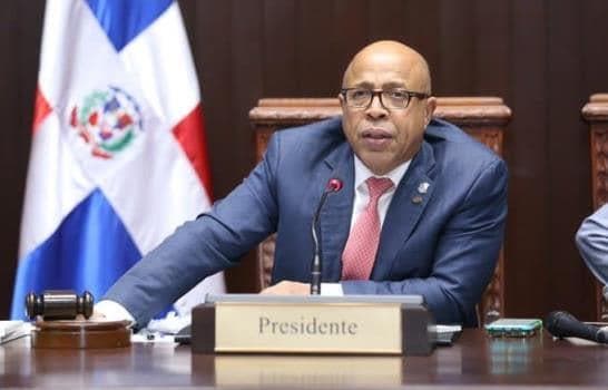 Alfredo Pacheco alerta sobre la crisis interna en el PRM