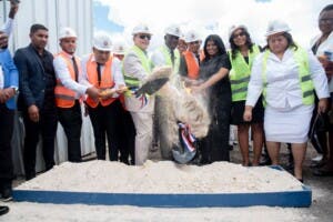 Dan primer palazo para construcción Palacio Municipal de Villa Hermosa