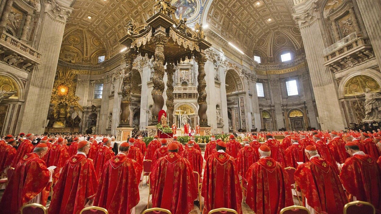 Los cardenales ultiman sus reuniones antes del cónclave