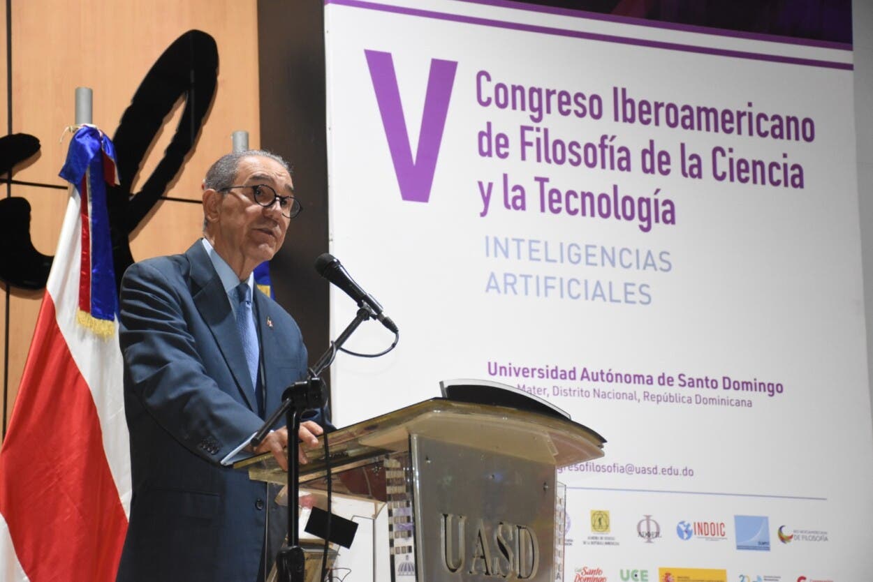 García Fermín: Tecnología e IA, punta de lanza del desarrollo sostenible en RD