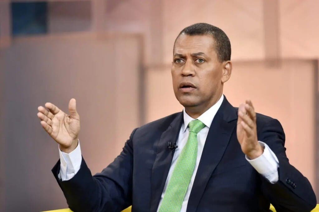 El presidente de Indotel denuncia telecomunicaciones ilegales desde las cárceles