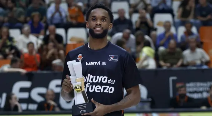 Jean Montero, mejor jugador del mes de mayo en la Liga española