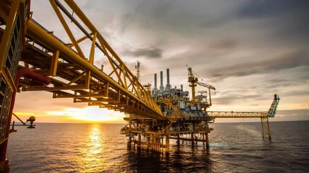 El mercado petrolero espera que la OPEP anuncie mañana una subida de su oferta