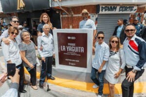 Carolina Mejía entrega nuevo parque lineal La Yagüita, dedicado a Christian Tejeda