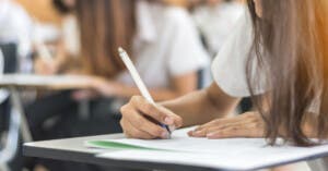¿Cómo prepararte para un examen sin descuidar tu salud mental y física?