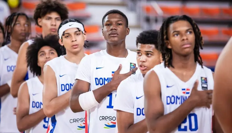 Basket RD U-16 se sacude para vencer a Argentina