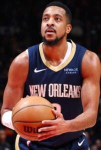 McCollum a Wizards, Poole va a los Pelicans