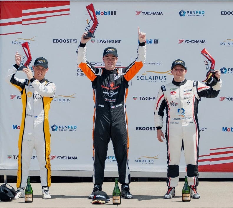 Jimmy Llibre se destaca Porsche Carrera Cup