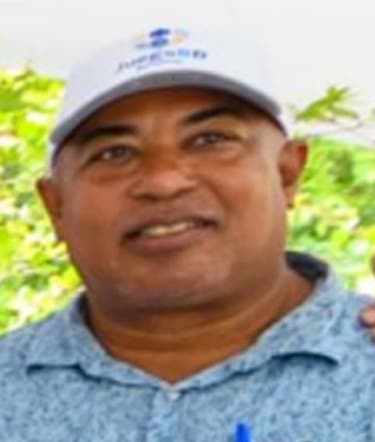 La Paz agradece remozamiento cancha