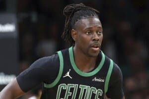 Celtics envíana Jrue Holidayhacia los Blazers
