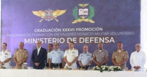 Defensa gradúa 5,536 jóvenes voluntarios