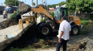 Alcaldía de PP limpia cañadas barrios