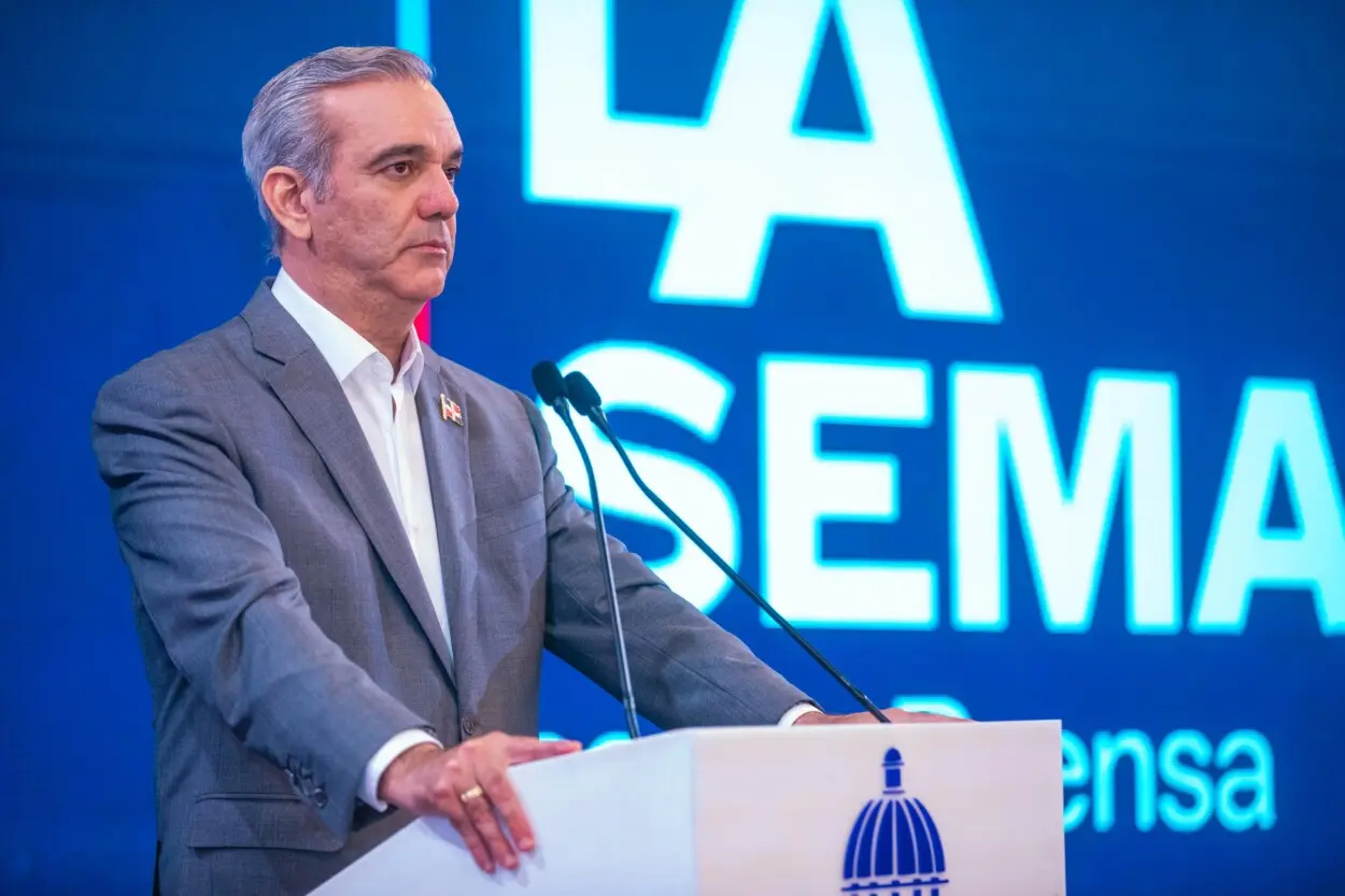 El PRM va unido en 2028 con un candidato, asegura Abinader; avala presidenciables