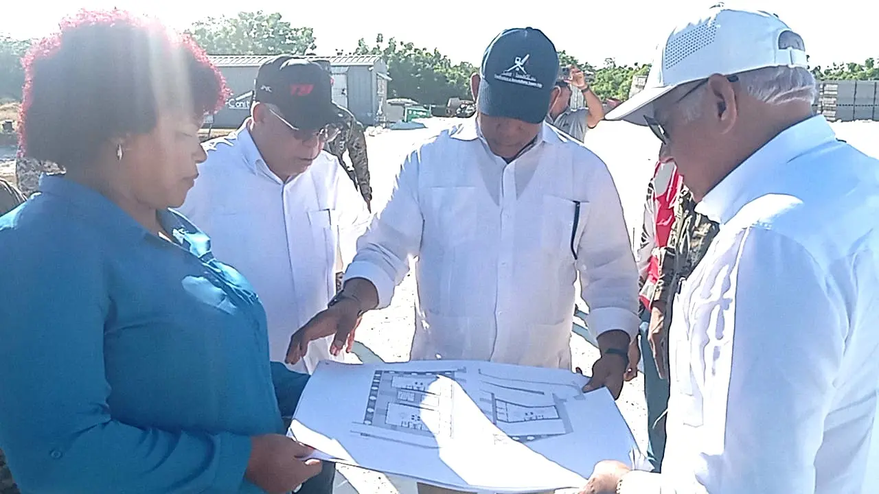Gobierno da siete meses para concluir mercados binacionales en la frontera