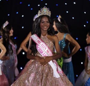 Dominicana Emely Chantal Octavis gana Miss Mundo Latina Internacional en categoría Pre-Teen
