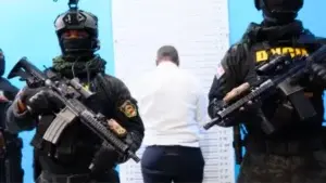Detienen dominicano en Punta Cana, uno de los 10 fugitivos más buscados de EE.UU.