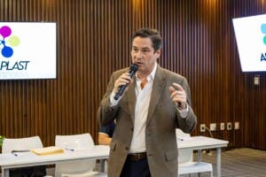 La industria del plástico propone un cambio responsable y sostenible