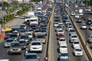Plan de tránsito del Gobierno: PLD y FP señalan graves deficiencias