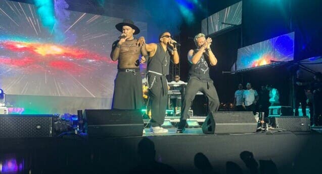 Sebastián Torres, productor general del evento, expresó con entusiasmo:
“Preparamos una noche que quedará en la memoria de todos. No se trató solo de un concierto, fue un homenaje vibrante a las madres, un regalo de alegría y pura energía. En tiempos donde tanto necesitamos celebrar la vida, Ilegales encendió el escenario con un show sin precedentes. ¡Nos propusimos hacer historia, y lo logramos!”