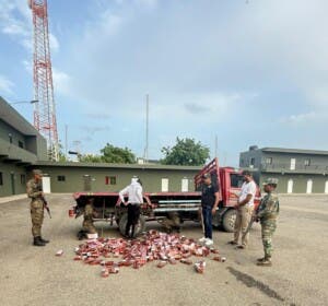 Cae camión con contrabando de 90,000 cigarrillos en Santiago Rodríguez