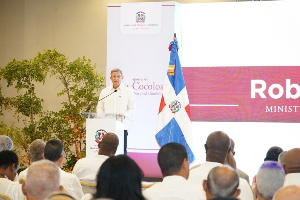 MIREX publica libro sobre los aportes de los cocolos a la identidad dominicana