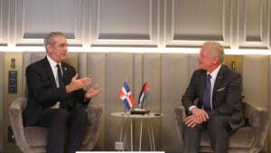 Abinader y el rey de Jordania sostienen reunión bilateral