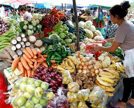 Dentro del grupo, se han experimentado aumentos de precios en artículos como pollo fresco, ajíes, arroz, huevos y plátanos verdes.