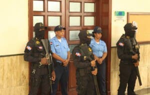 Continúa audiencia de medida de coerción contra propietarios del Jet Set por tragedia que dejó 236 muertos
