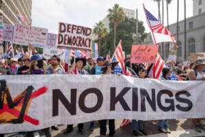 Protesta en Los Ángeles: La comunidad se une contra las redadas y la administración Trump