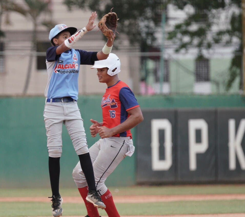 Texas, Seattle, Aguilas y Team RT triunfan en Torneo Verano DPK