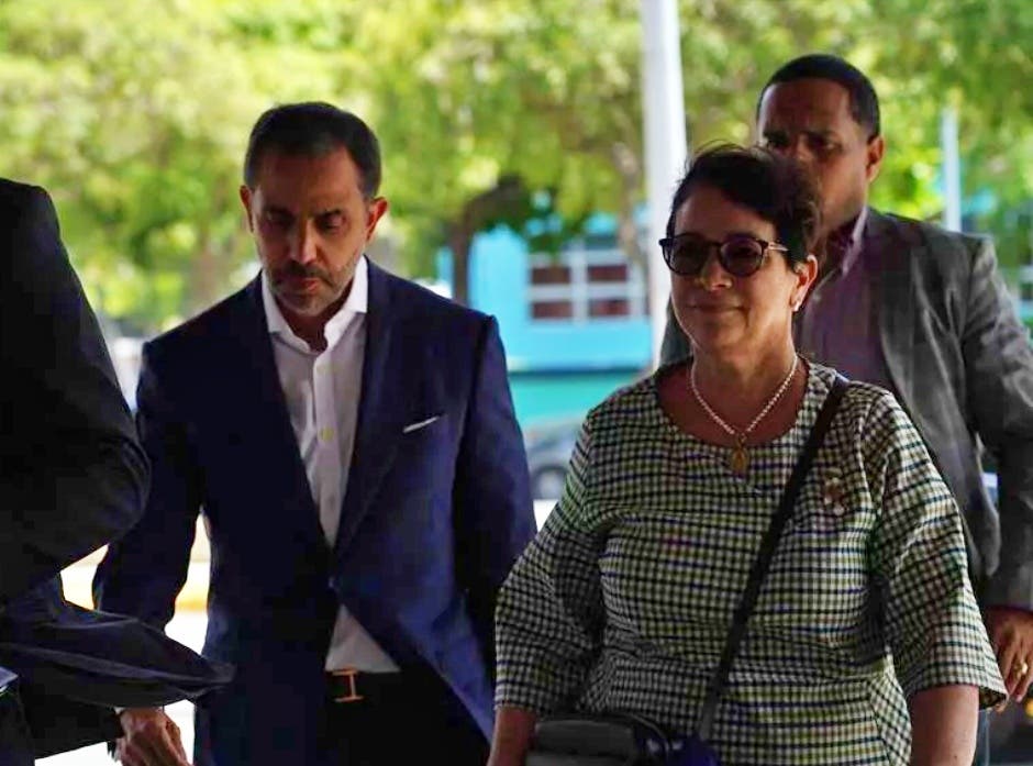 Los hermanos Antonio Maribel Espaillat propietarios de Jet Set. / Archivo