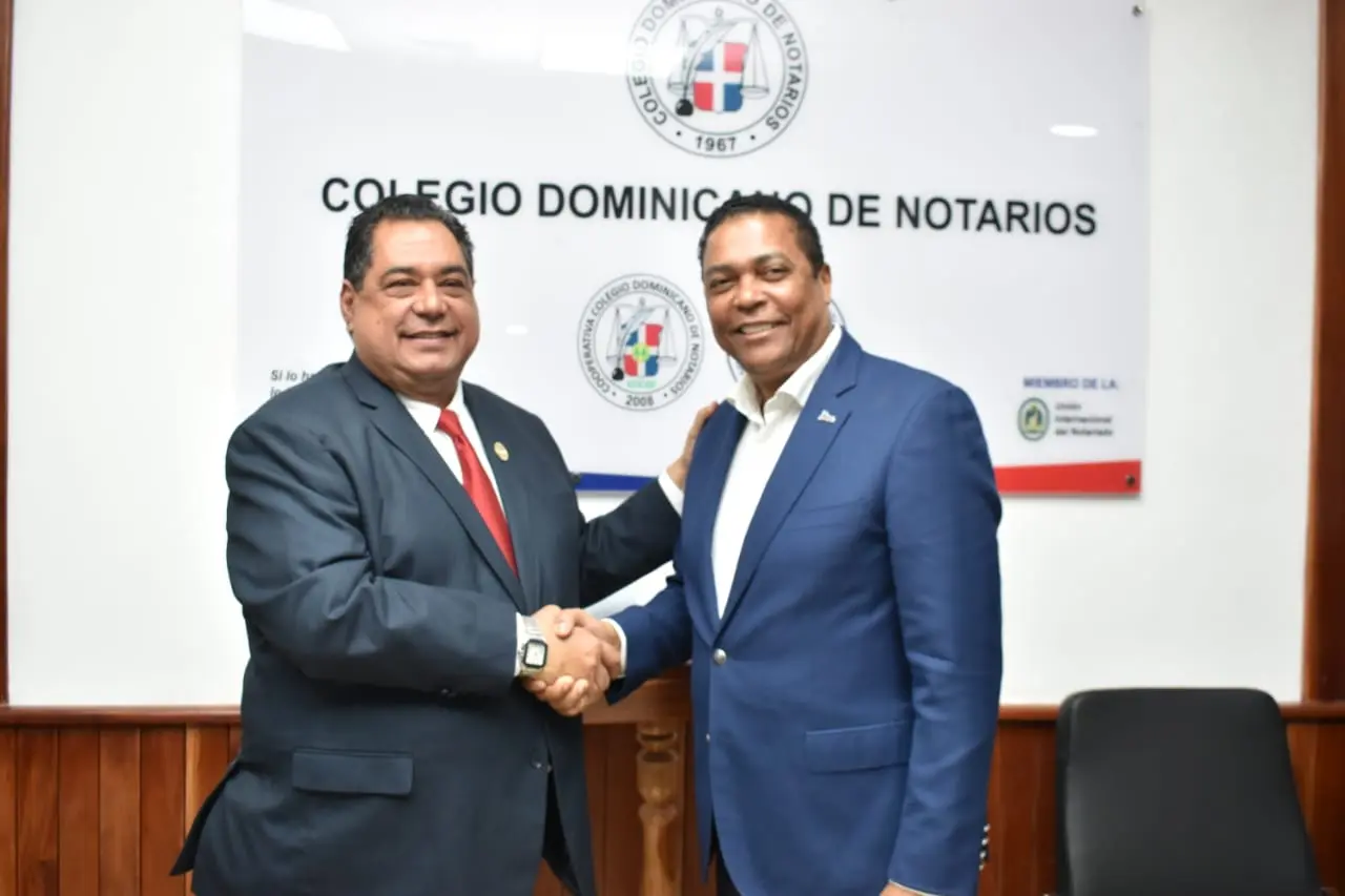Buscan resolver debilidad en ley que regula arbitrios notariales en ayuntamientos