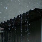 El clima en RD: aguaceros y tronadas seguirán afectando al país por efecto de vaguada