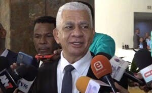 De los Santos condena inicio anticipado de campaña