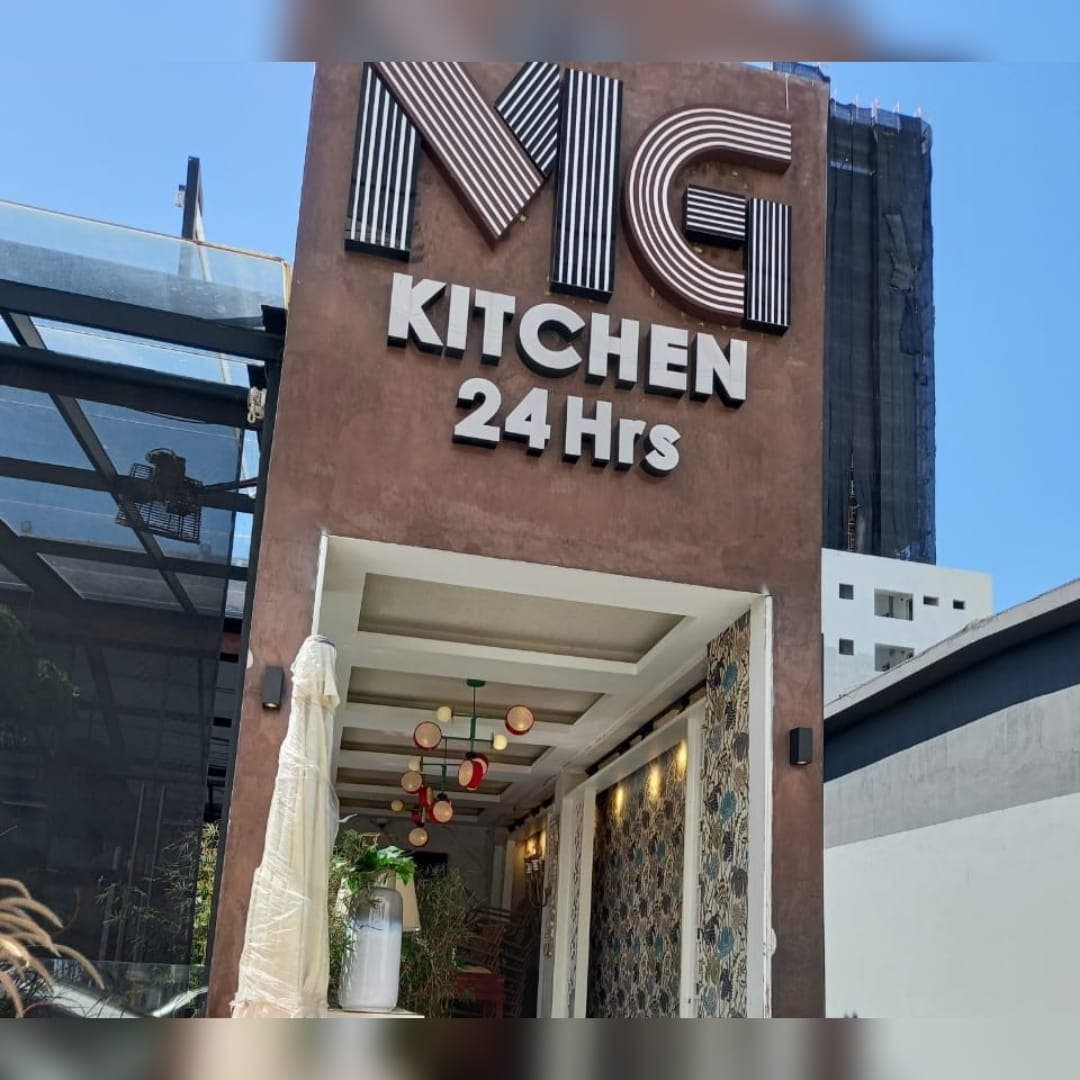 Tiroteo en MG Kitchen deja un muerto y un herido en pleno día